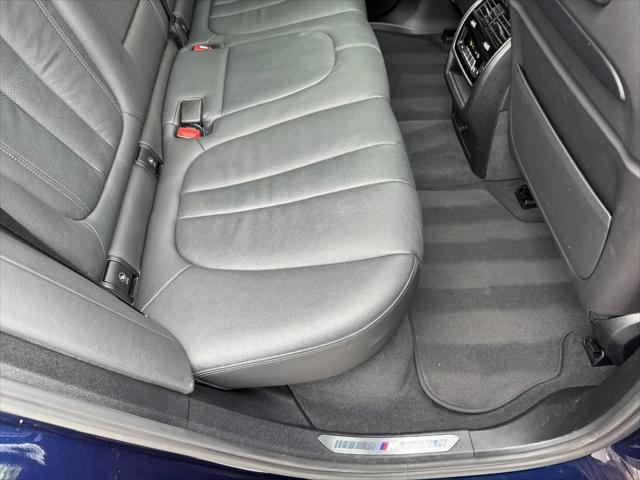 2020 BMW X5 M50i