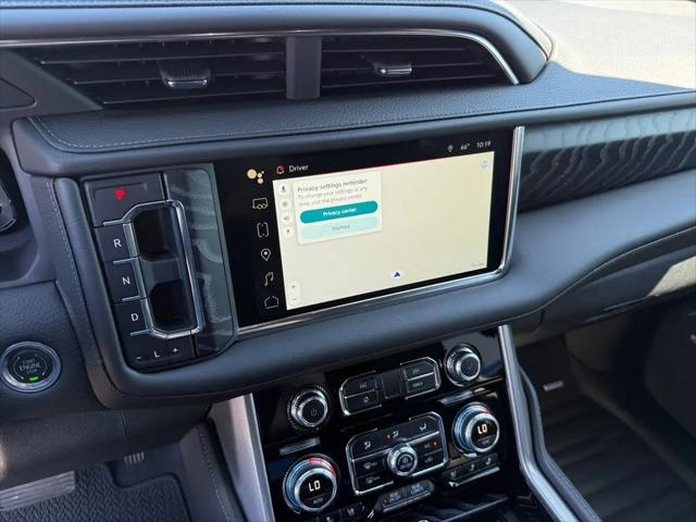 2024 GMC Yukon 4WD Denali