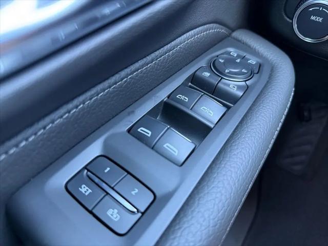 2024 GMC Yukon 4WD Denali
