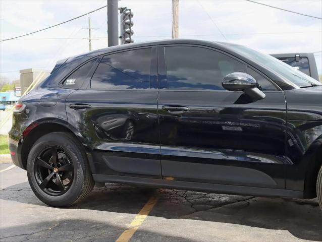 2021 Porsche Macan Macan