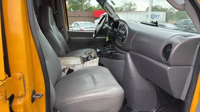 2008 Ford E-350 Super Duty Commercial