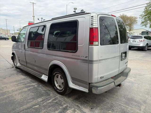 1998 Chevrolet Van G1500
