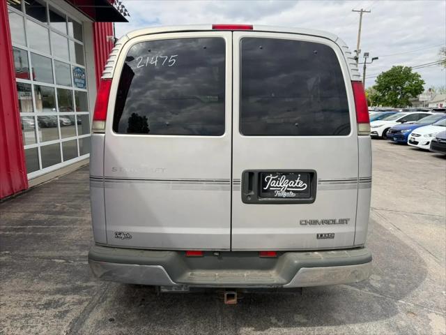1998 Chevrolet Van G1500