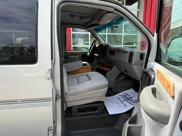 1998 Chevrolet Van G1500