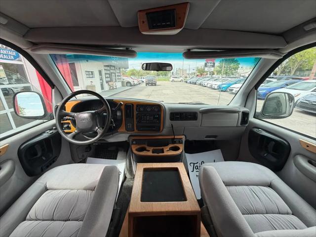 1998 Chevrolet Van G1500