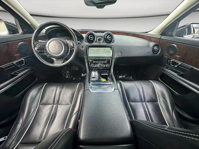2018 Jaguar XJ R-Sport