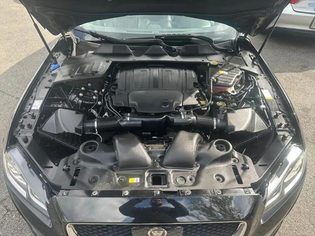 2018 Jaguar XJ R-Sport