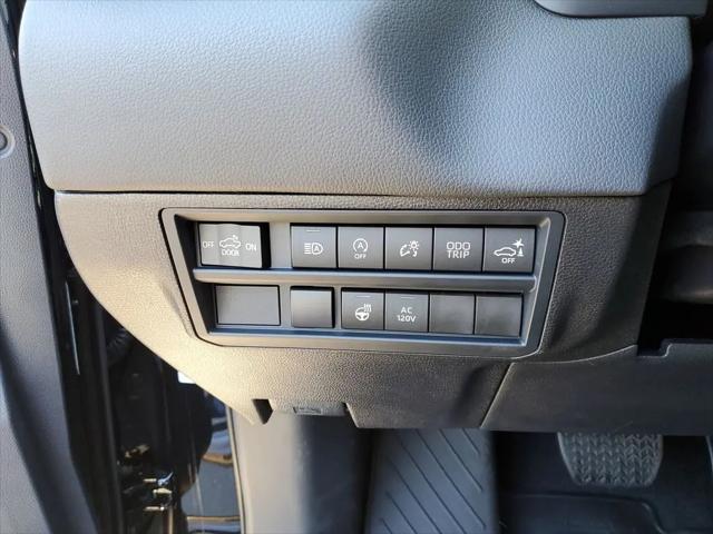 2026 Toyota Tundra Limited CrewMax 5.5' Bed