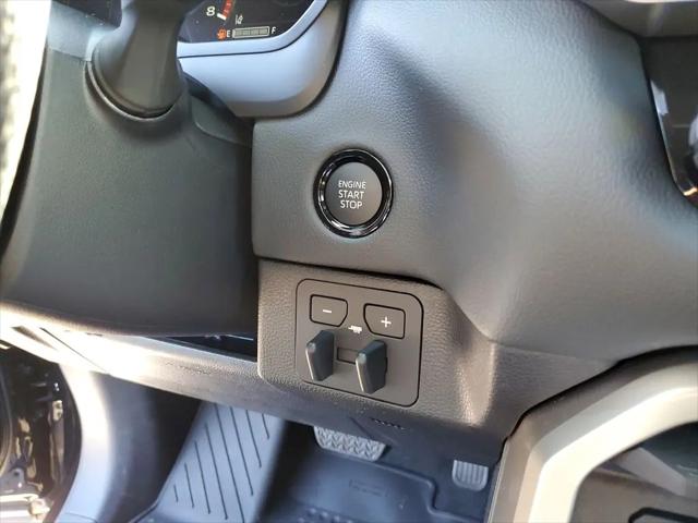 2026 Toyota Tundra Limited CrewMax 5.5' Bed