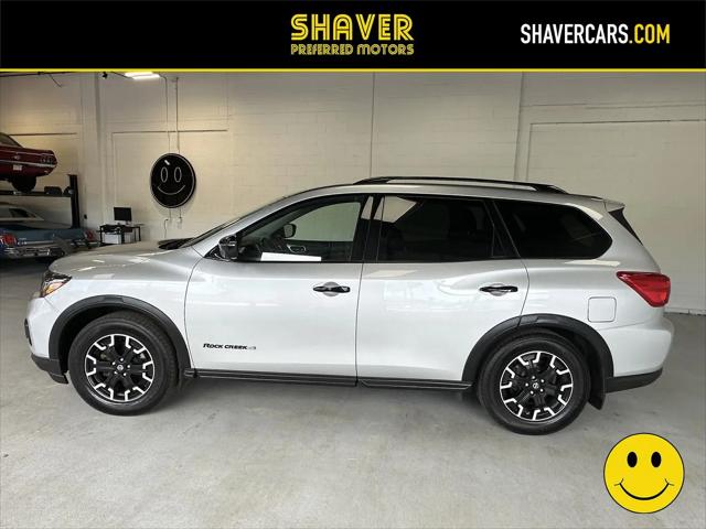 2019 Nissan Pathfinder SL