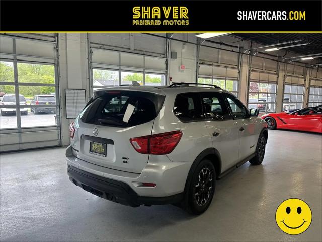 2019 Nissan Pathfinder SL