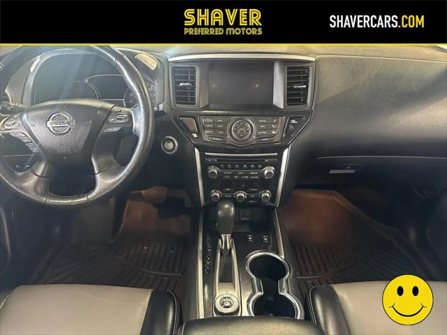 2019 Nissan Pathfinder SL