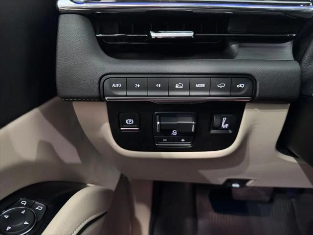 2023 Cadillac Escalade ESV 4WD Premium Luxury