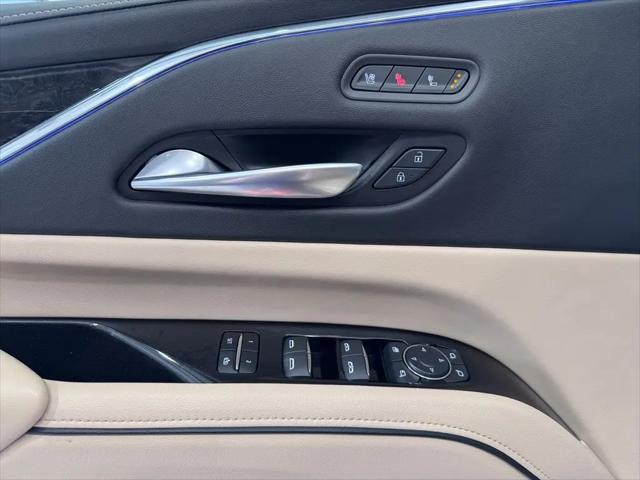 2023 Cadillac Escalade ESV 4WD Premium Luxury