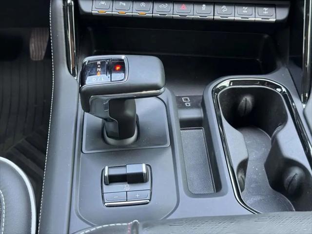 2024 GMC Sierra 1500 4WD Crew Cab Short Box AT4X