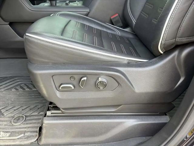 2024 GMC Sierra 1500 4WD Crew Cab Short Box AT4X