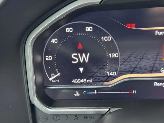 2023 GMC Sierra 1500 4WD Crew Cab Short Box Denali