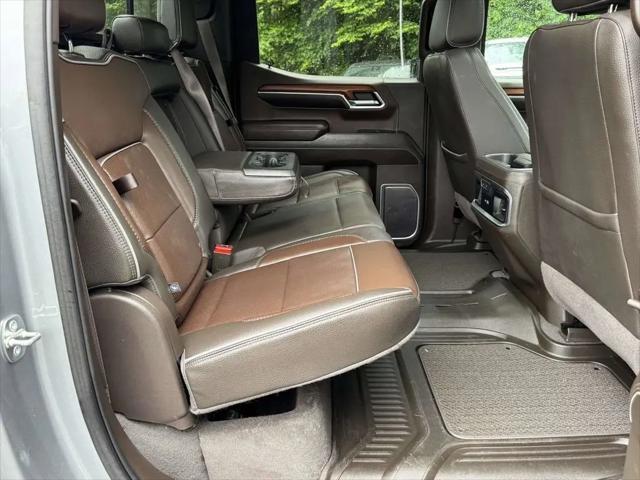 2023 GMC Sierra 1500 4WD Crew Cab Short Box Denali