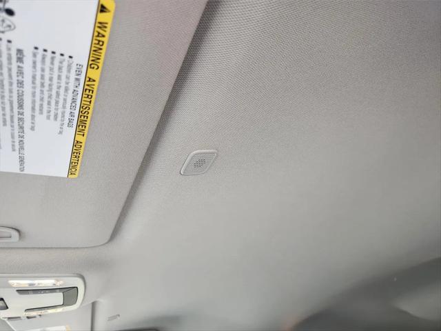 2025 Toyota Sienna LE