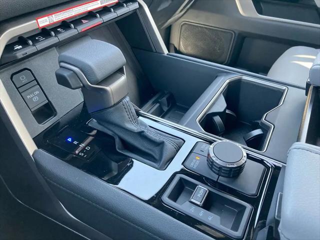 2026 Toyota Tundra Limited CrewMax 5.5' Bed