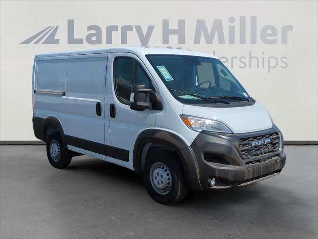 2025 Ram ProMaster Cargo Van Tradesman Low Roof 118" WB w/Pass Seat