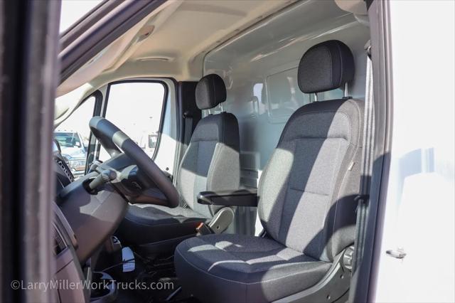 2025 Ram ProMaster Cargo Van Tradesman Low Roof 118" WB w/Pass Seat