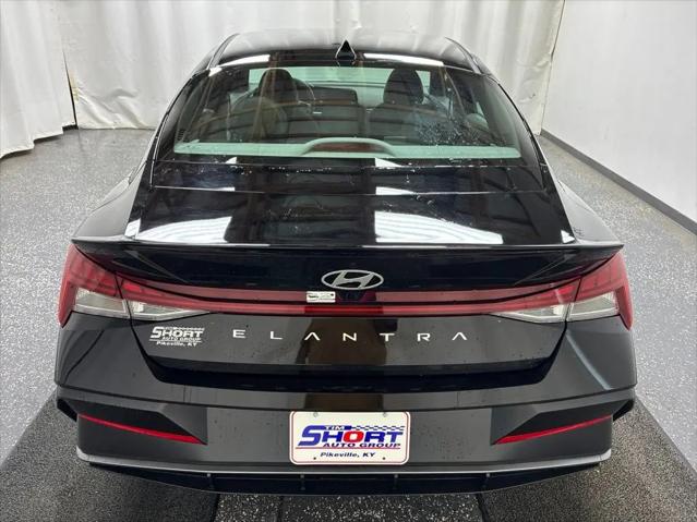 2026 Hyundai Elantra SEL Sport Premium