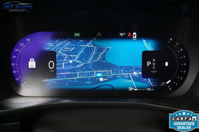 2023 Volvo XC40 B5 Plus Dark Theme