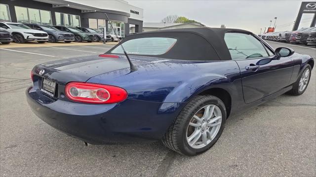 2011 Mazda MX-5 Sport