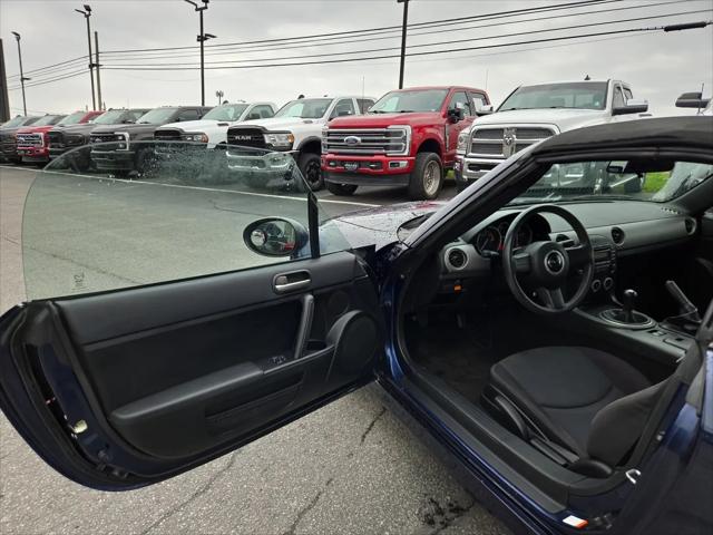 2011 Mazda MX-5 Sport