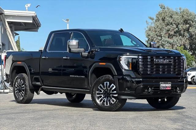 2026 GMC Sierra 2500HD Crew Cab, Standard Bed, Denali Ultimate, 4WD