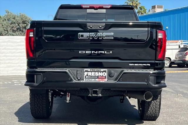 2026 GMC Sierra 2500HD Crew Cab, Standard Bed, Denali Ultimate, 4WD