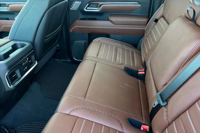 2026 GMC Sierra 2500HD Crew Cab, Standard Bed, Denali Ultimate, 4WD