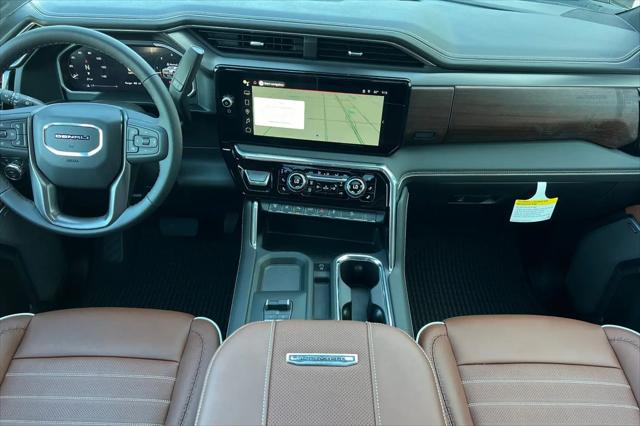 2026 GMC Sierra 2500HD Crew Cab, Standard Bed, Denali Ultimate, 4WD