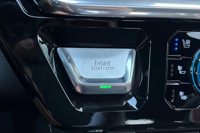 2026 GMC Sierra 2500HD Crew Cab, Standard Bed, Denali Ultimate, 4WD
