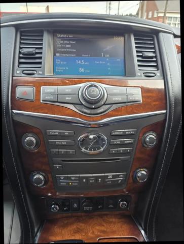 2015 INFINITI QX80 Standard