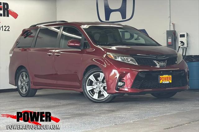 2019 Toyota Sienna SE 8 Passenger for sale in Albany, OR