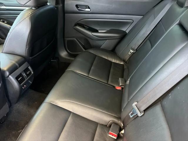 2021 Nissan Altima SL FWD