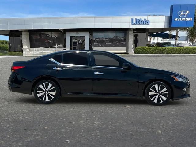 2021 Nissan Altima SL FWD