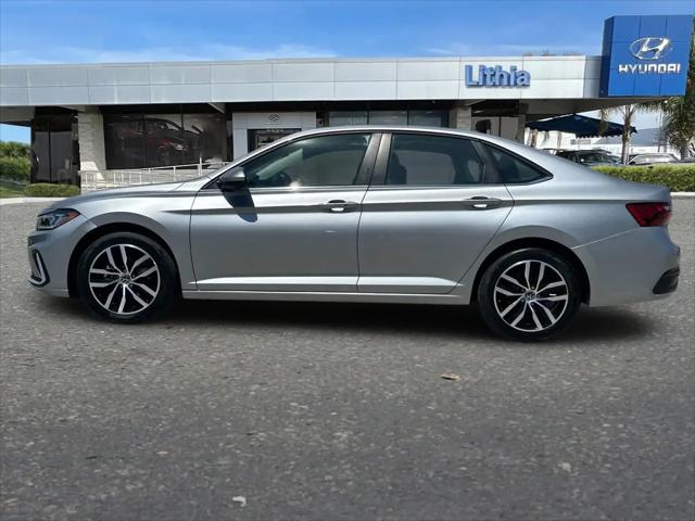 2025 Volkswagen Jetta 1.5T SE