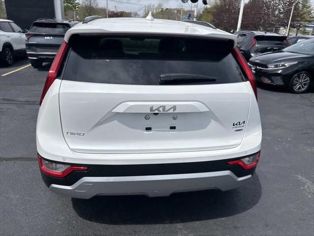 2023 Kia Niro EX