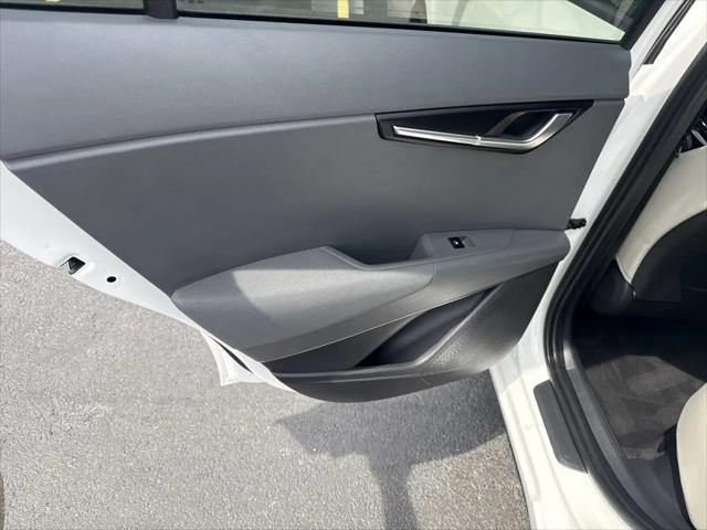 2023 Kia Niro EX