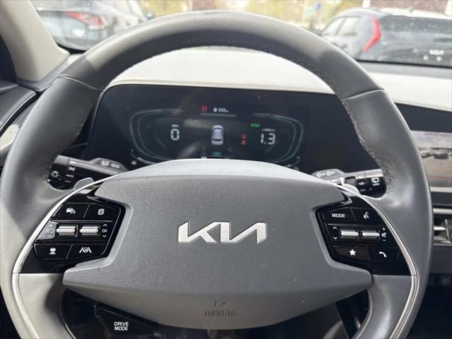 2023 Kia Niro EX