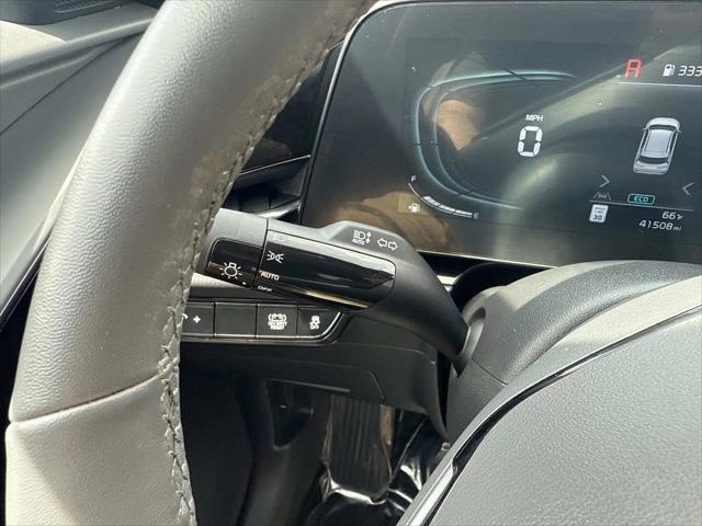 2023 Kia Niro EX