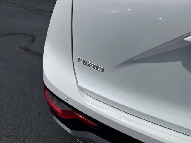 2023 Kia Niro EX