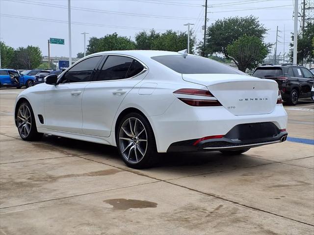 2023 Genesis G70 2.0T RWD
