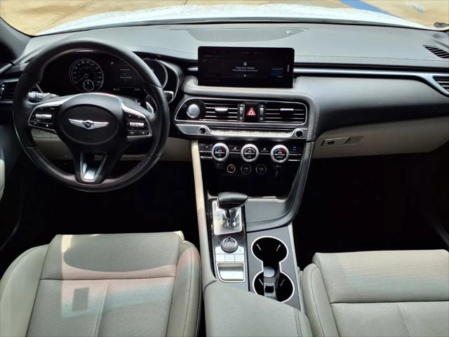2023 Genesis G70 2.0T RWD