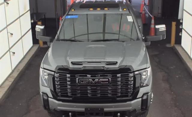 2025 GMC Sierra 3500HD 4WD Crew Cab Long Bed Denali Ultimate