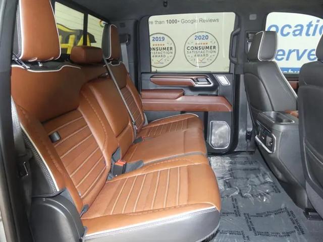 2025 GMC Sierra 3500HD 4WD Crew Cab Long Bed Denali Ultimate
