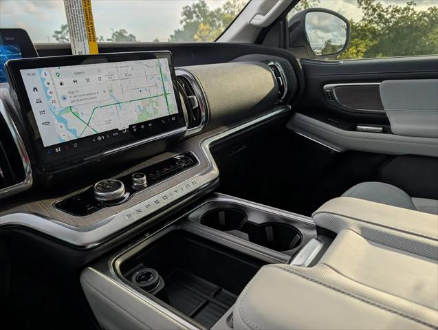 2026 Ford Expedition Max Platinum MAX